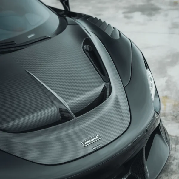 MCLAREN 720S COUPE SILVERSTONE EDITION AERO FRONT FENDERS W/ INTEGRATED VENTS. - Image 3